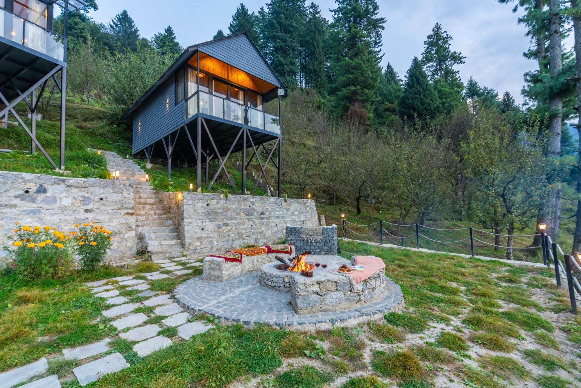 Montane Chalet , Sethan مايالي المظهر الخارجي الصورة